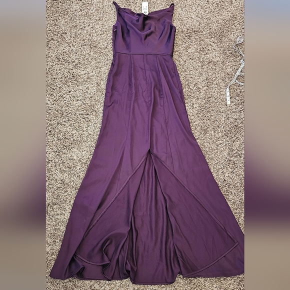 Chi chi London nwt dress, size 8 - Picture 8 of 10